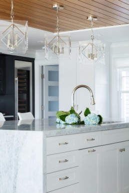 jwh waterfall countertop island