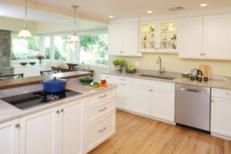 fairfield kitchen renovation by jwh island cooktop