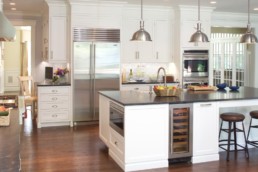 jwh transitional kitchen large island