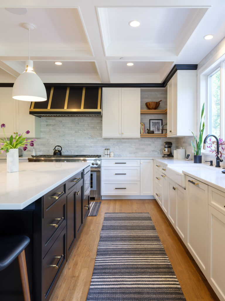 NY Kitchen Design from the Heart : JWH Design & Cabinetry